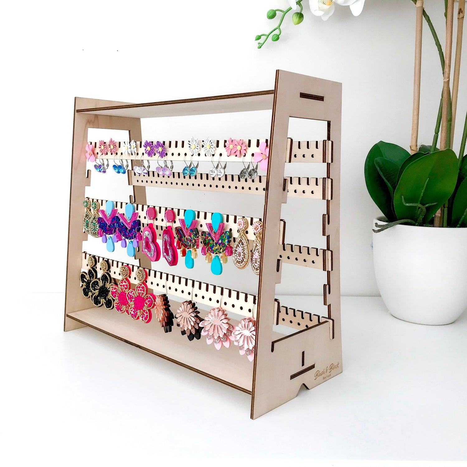 EARRING STORAGE