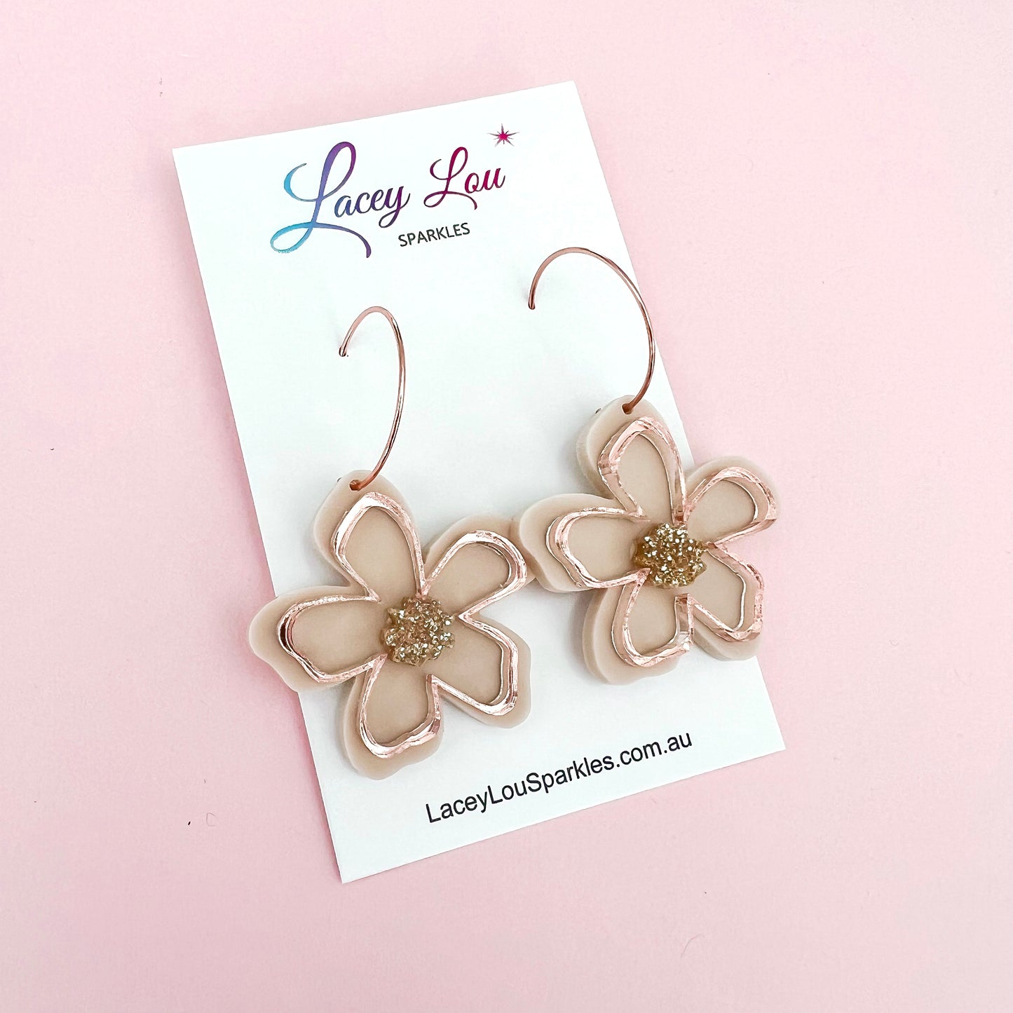 Medium Flower Acrylic Dangle Earring - Beige