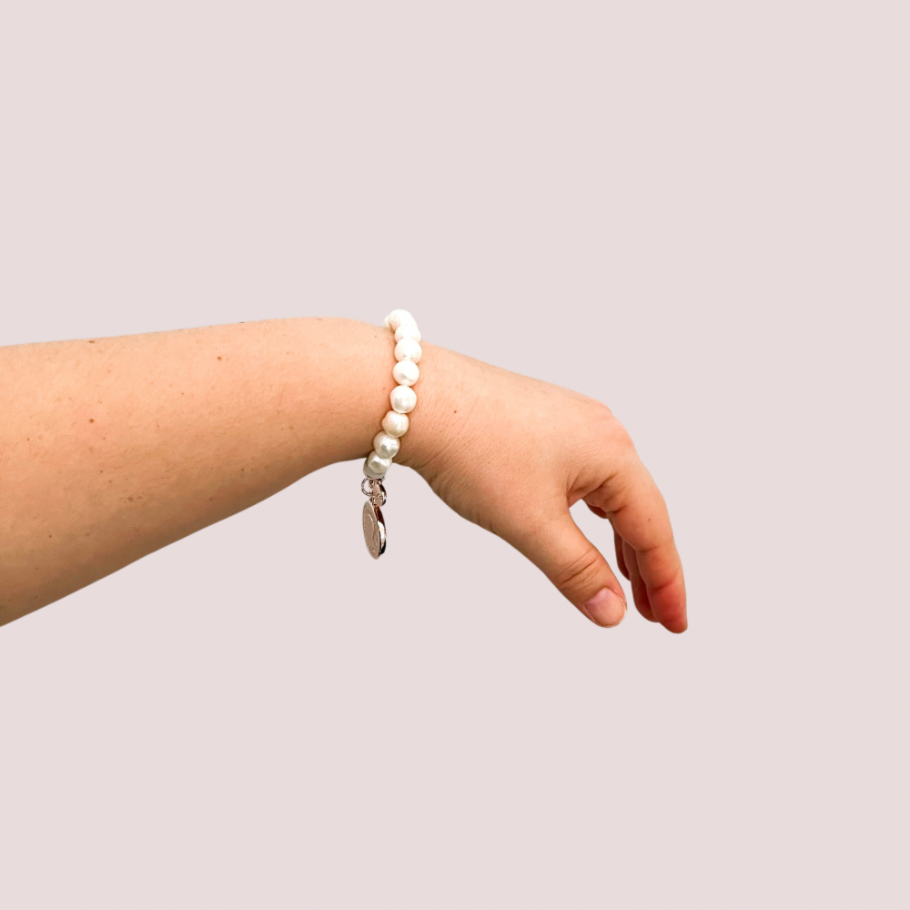 Hearts Pearl Bracelet - Ivory / Rose Gold