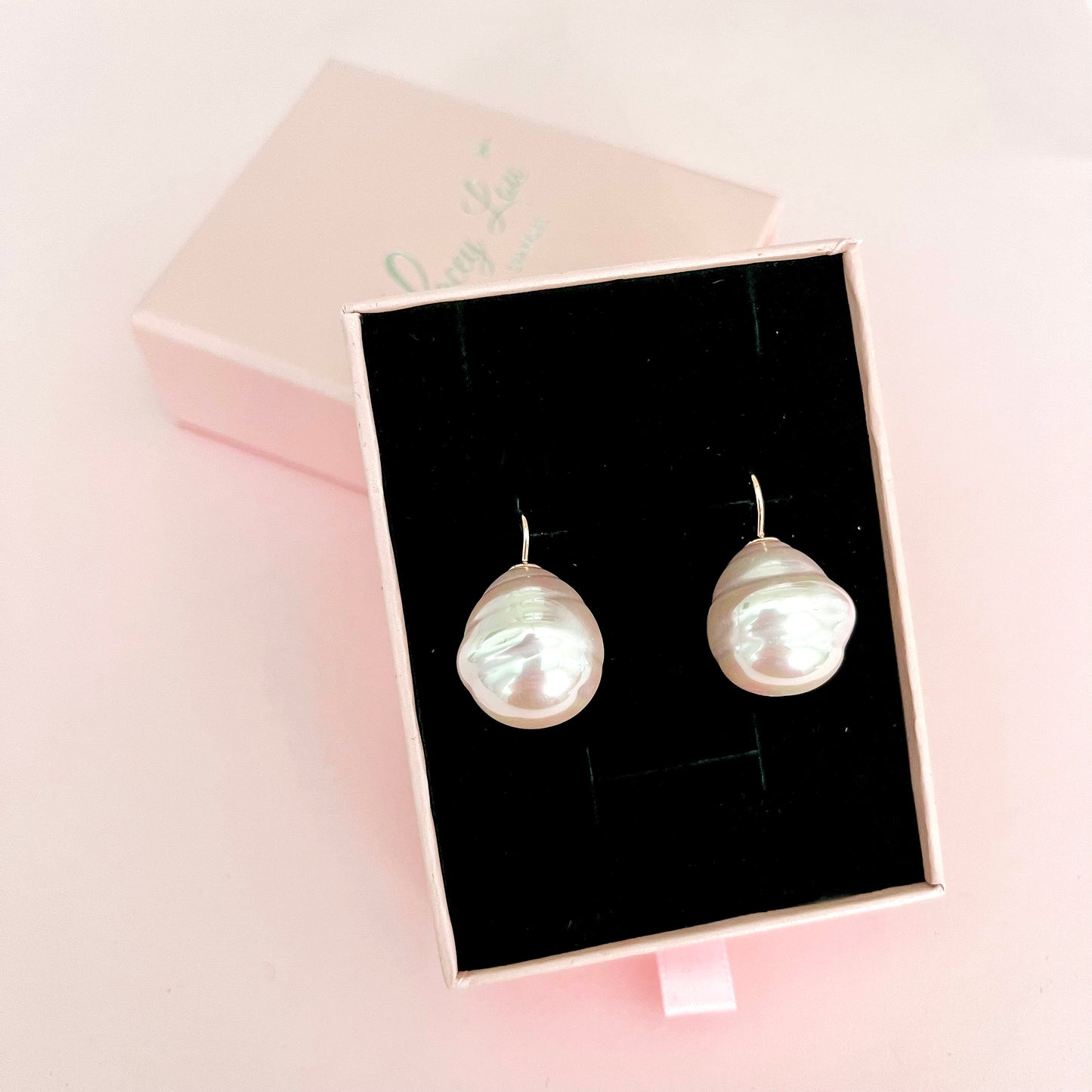 Large Spanish Pearl Earrings - Pale Pink / Rose Gold