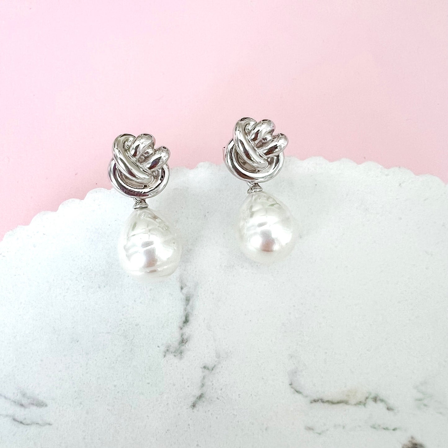 Lovers Knot Spanish Pearl Earrings - Ivory / Silver