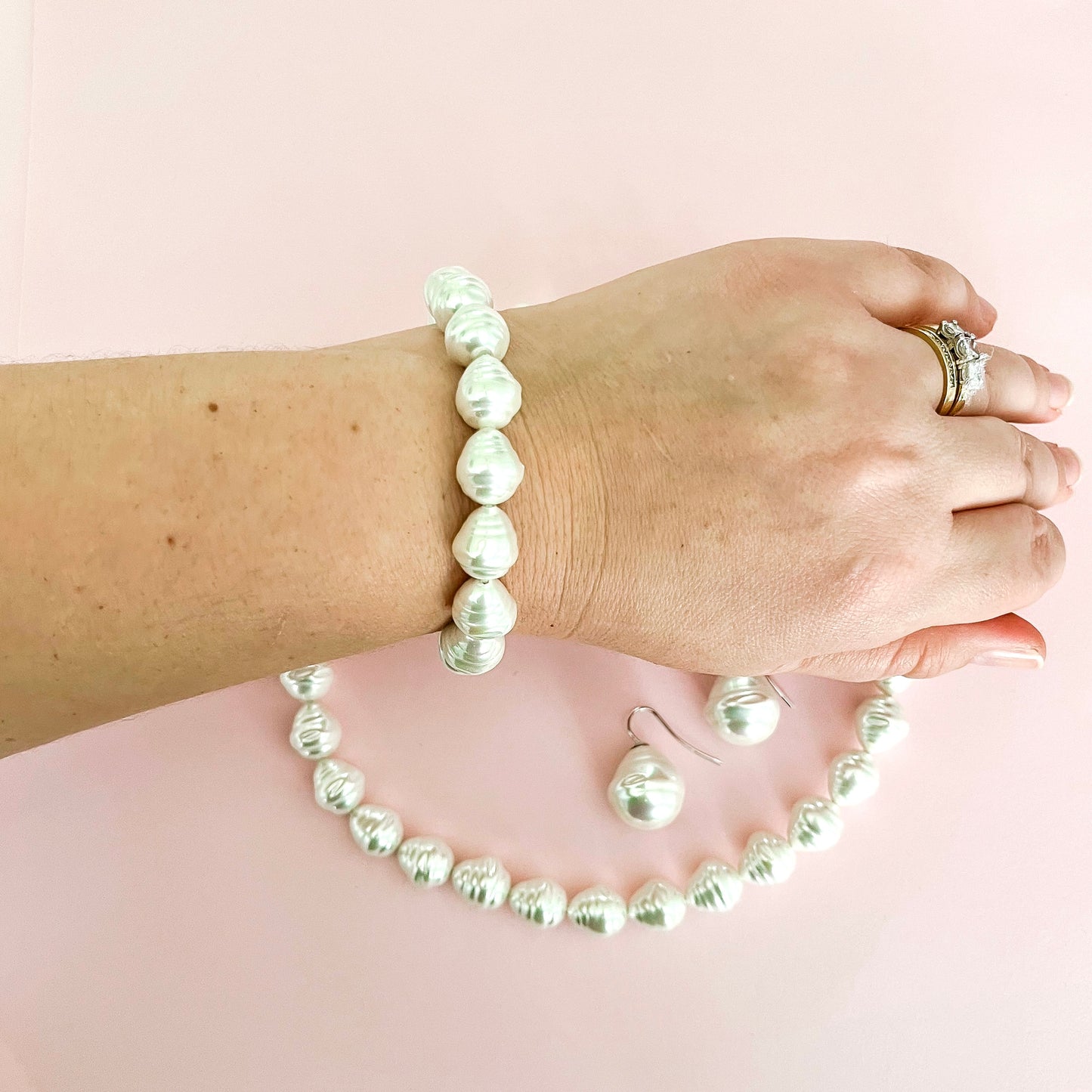 Spanish Pearl Bracelet - Ivory (Silver / Gold)