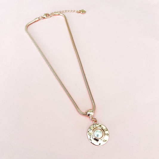 Rose Gold Pearl Pendant Necklace