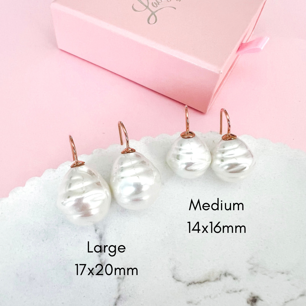 Medium Spanish Pearl Earrings - Ivory / Gold