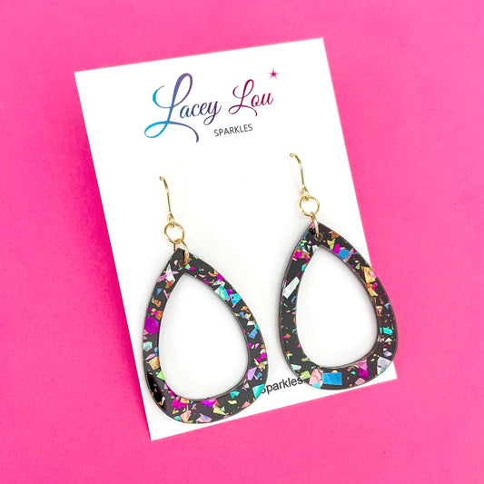 “Wendy” Black Teardrop Acrylic Dangle Earrings