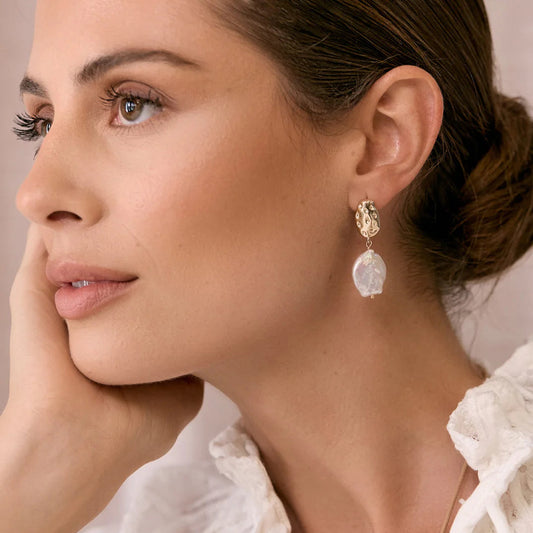 Gold Freshwater Pearl Drop Earring