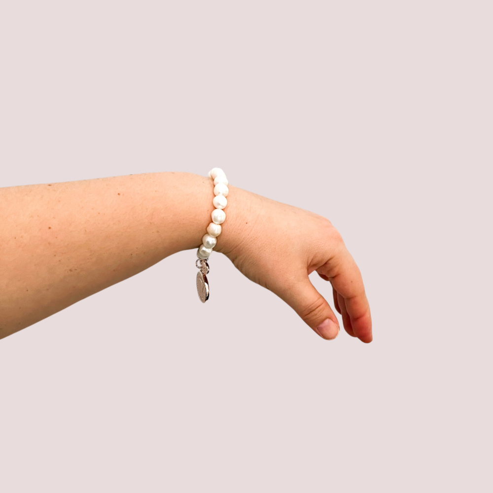 Hearts Pearl Bracelet - Ivory / Silver