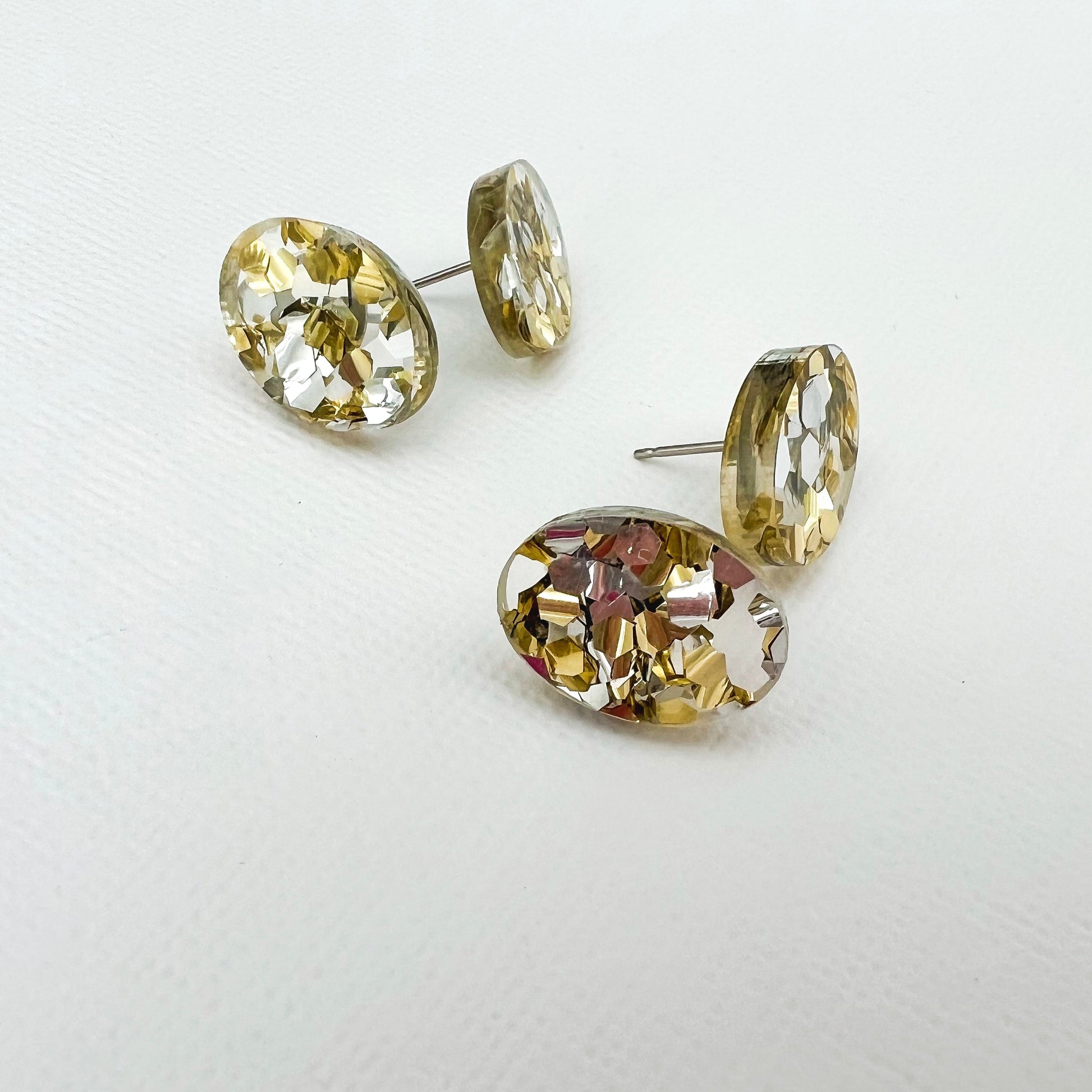 *SECONDS* Small Oval Acrylic Studs (16mm) - Gold & Silver Chunky Glitter - Lacey Lou Sparkles