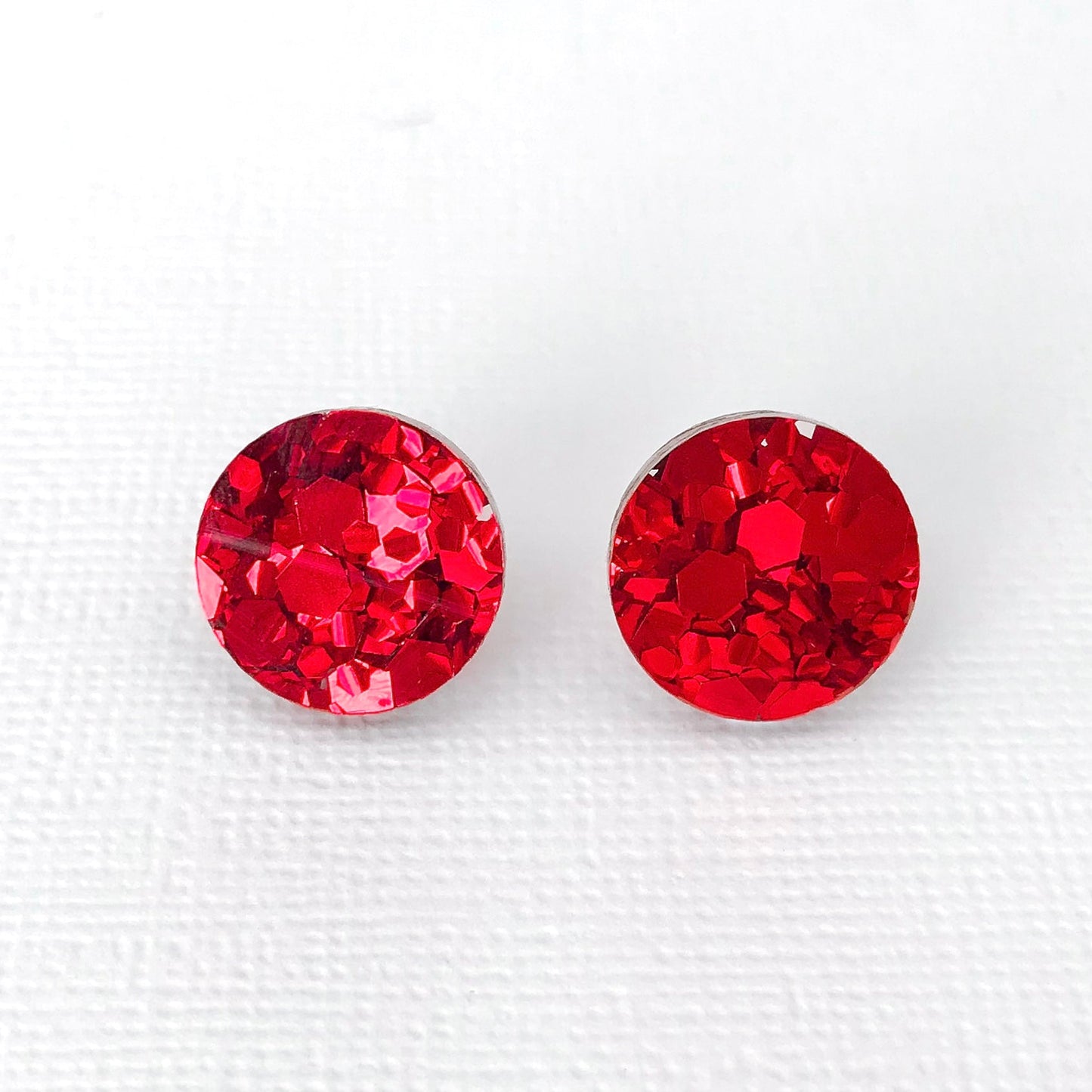 Small Round Acrylic Studs (15mm) - Red Chunky Glitter - Lacey Lou Sparkles
